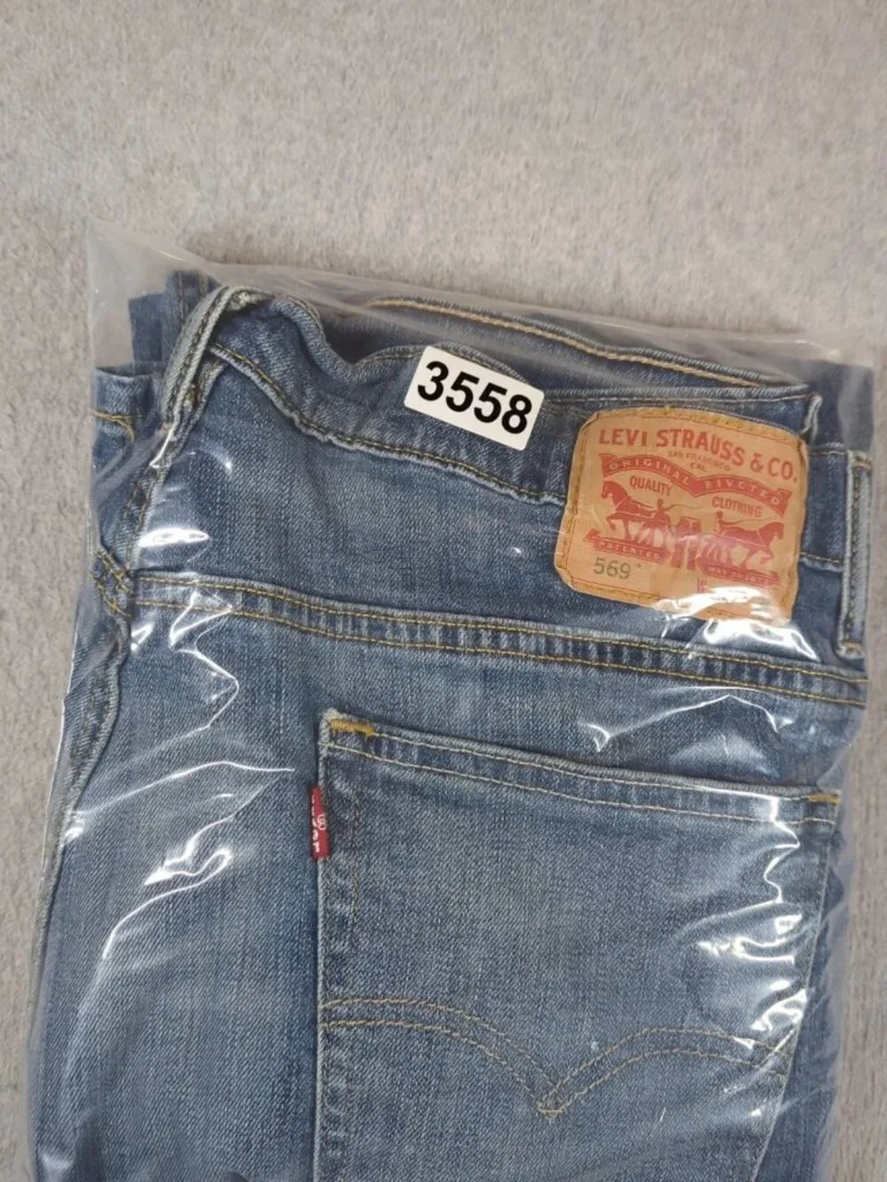Levi's 569 Jeans Men's 34x34 (Actual 34x32) Blue Loose Straight Fit Stretch